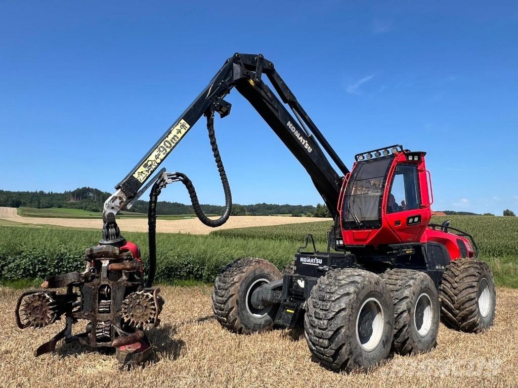 Komatsu 951 Харвестери