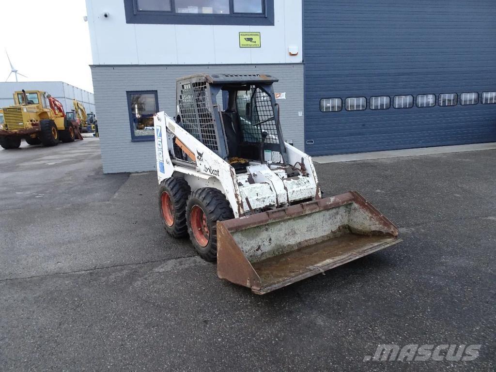 Bobcat 753 Мини товарачи

