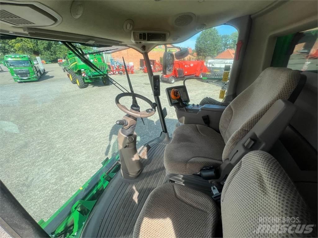 John Deere T560 Комбайни