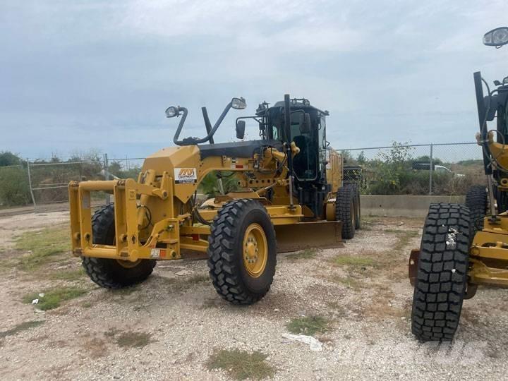 CAT 140 M 2 Грейдери