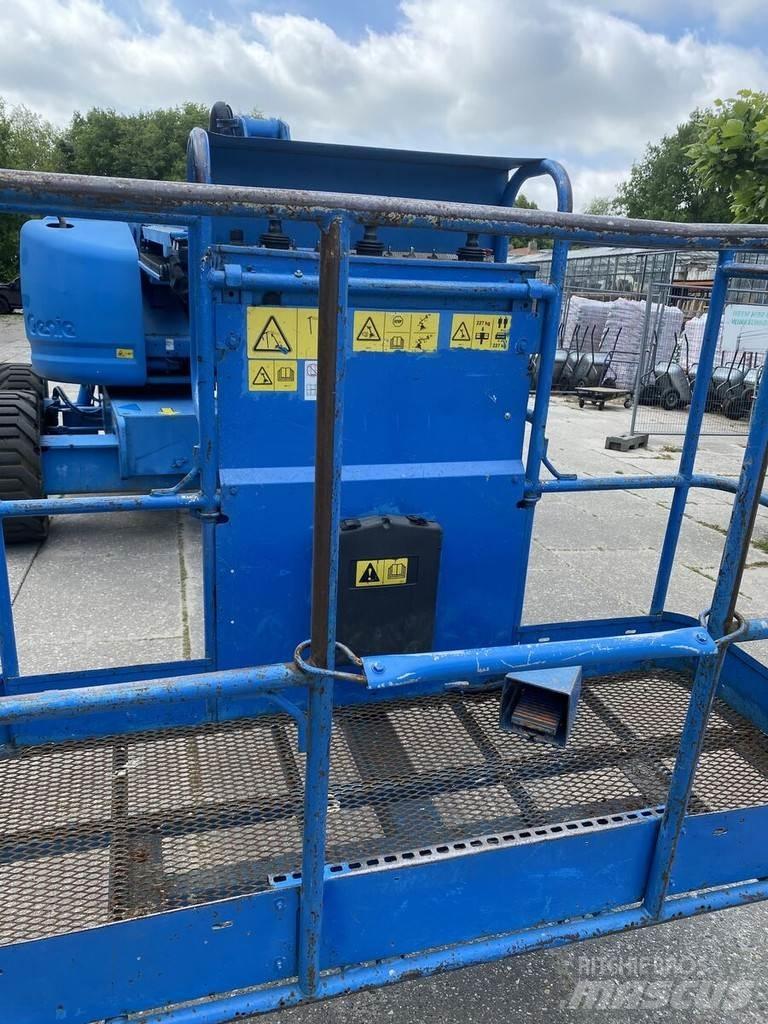 Genie Z45/25 Съчленени стрелови подемници