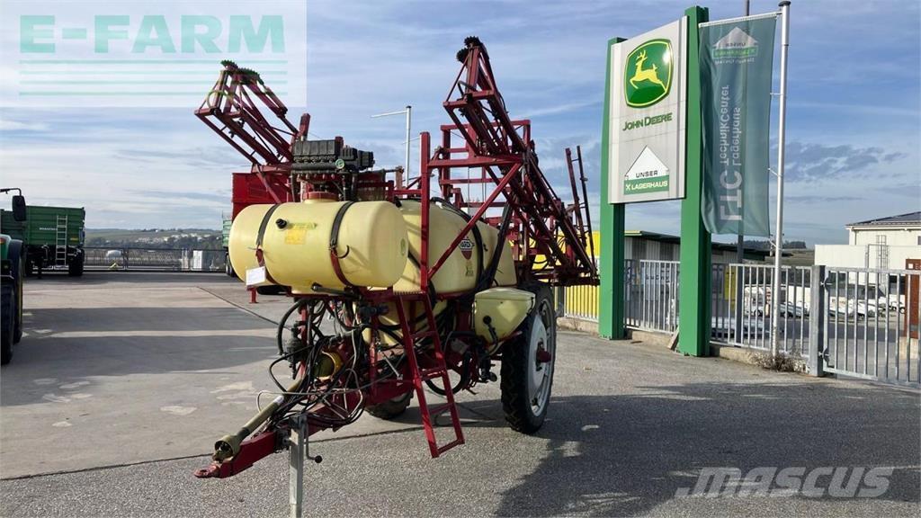 Hardi Commander Прикачни пръскачки
