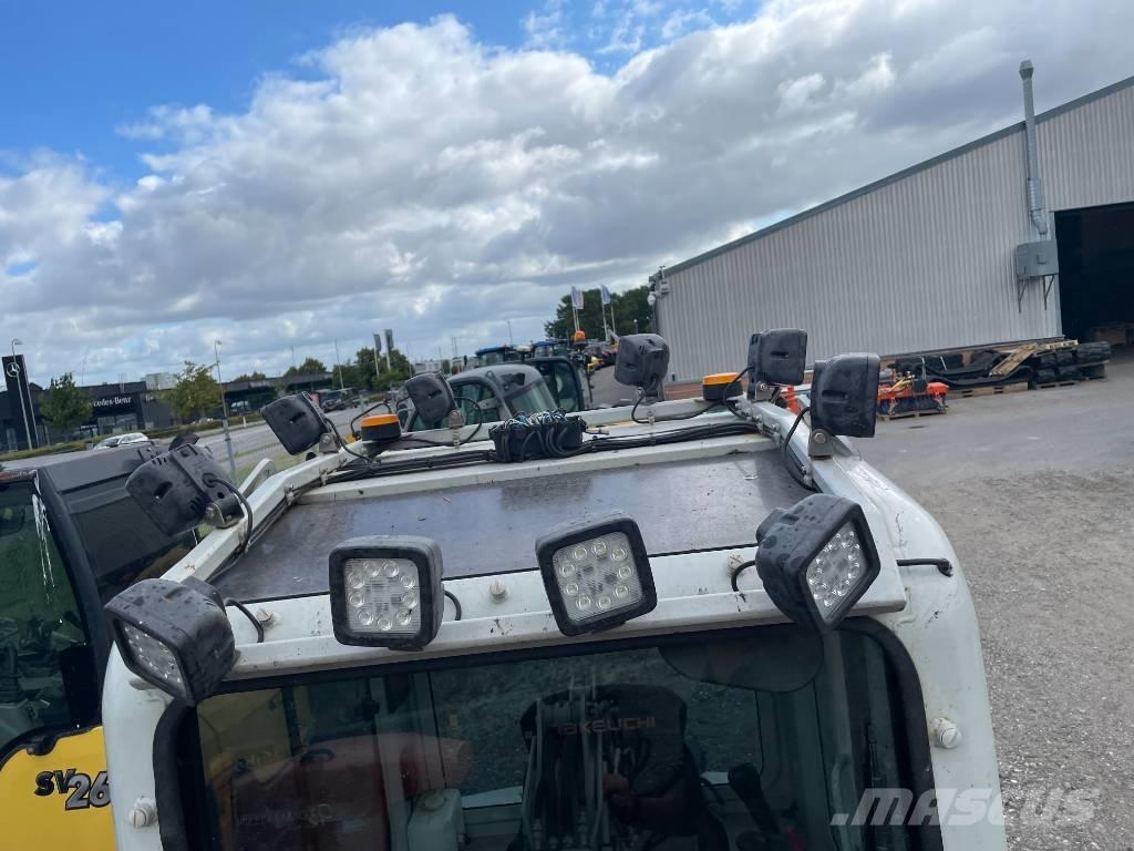 Takeuchi TB 225 Мини екскаватори < 7 т