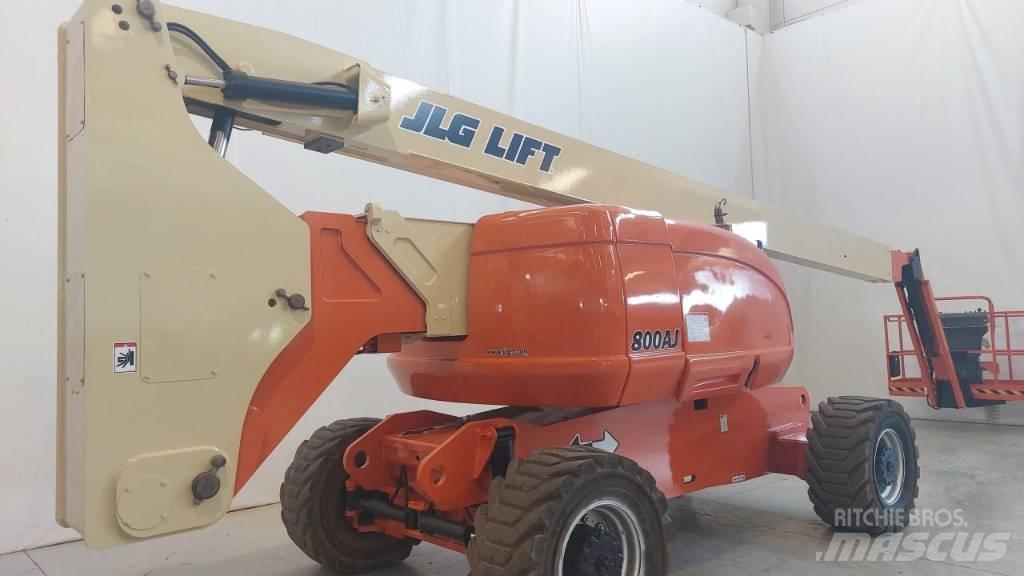 JLG 800 AJ Съчленени стрелови подемници