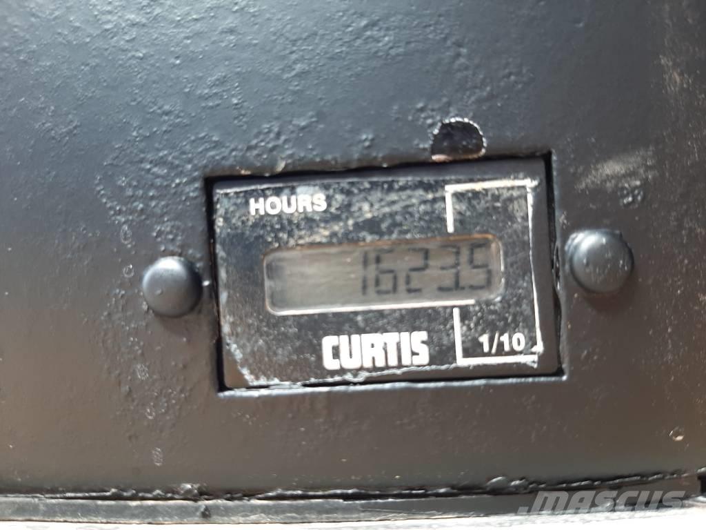 Mecalac TA 3 H Странични самосвали