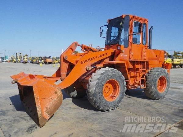 Hitachi LX70 Колесни товарачи