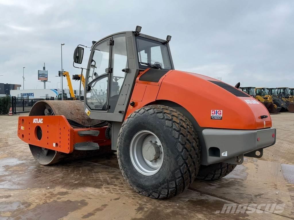 Atlas AW1120 (12t) Еднобарабанни ролки
