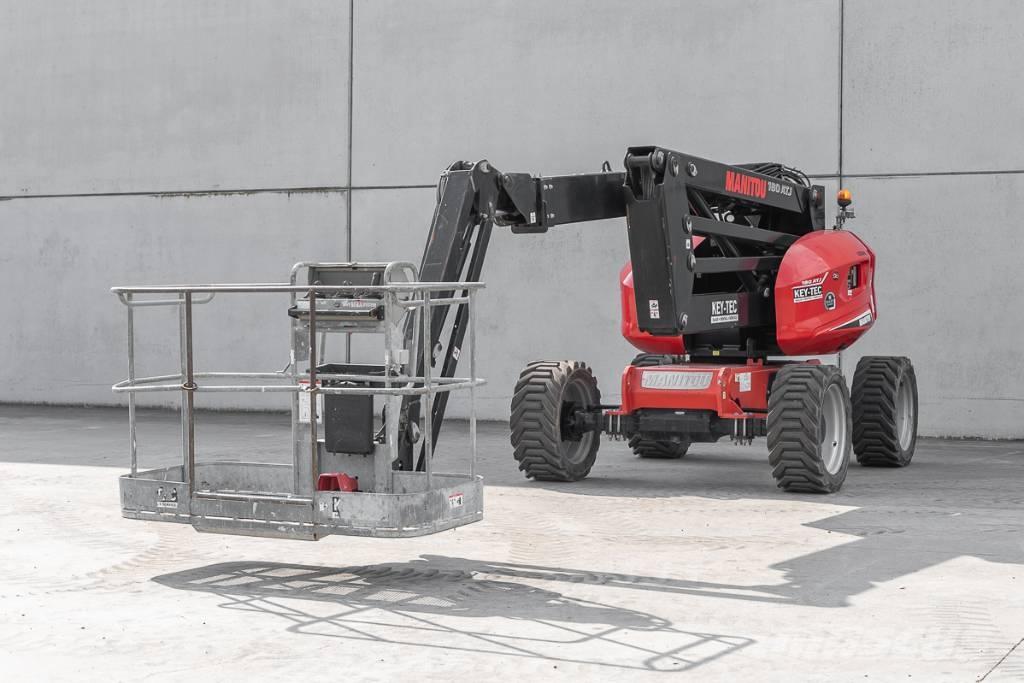 Manitou 180 ATJ RC Съчленени стрелови подемници