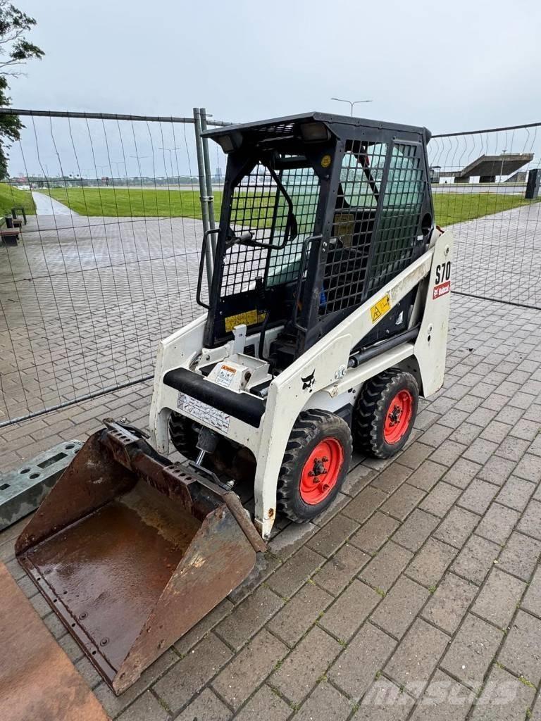 Bobcat S 70 Мини товарачи
