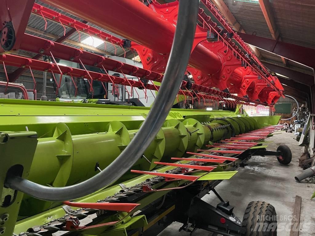 CLAAS Lexion 6700 Комбайни