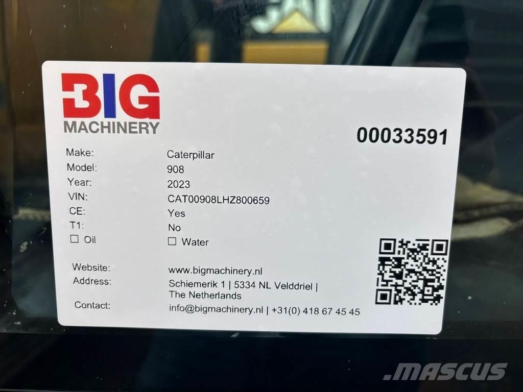 CAT 908 Колесни товарачи