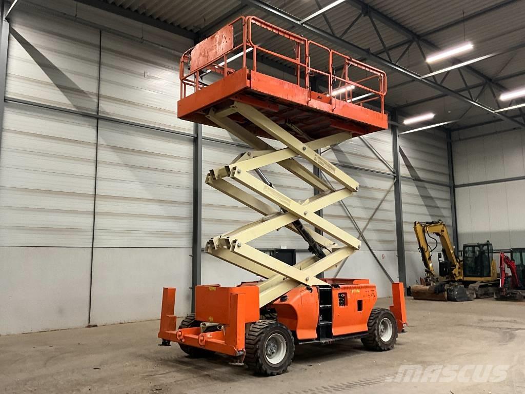 JLG 3394 RT Ножични работни платформи