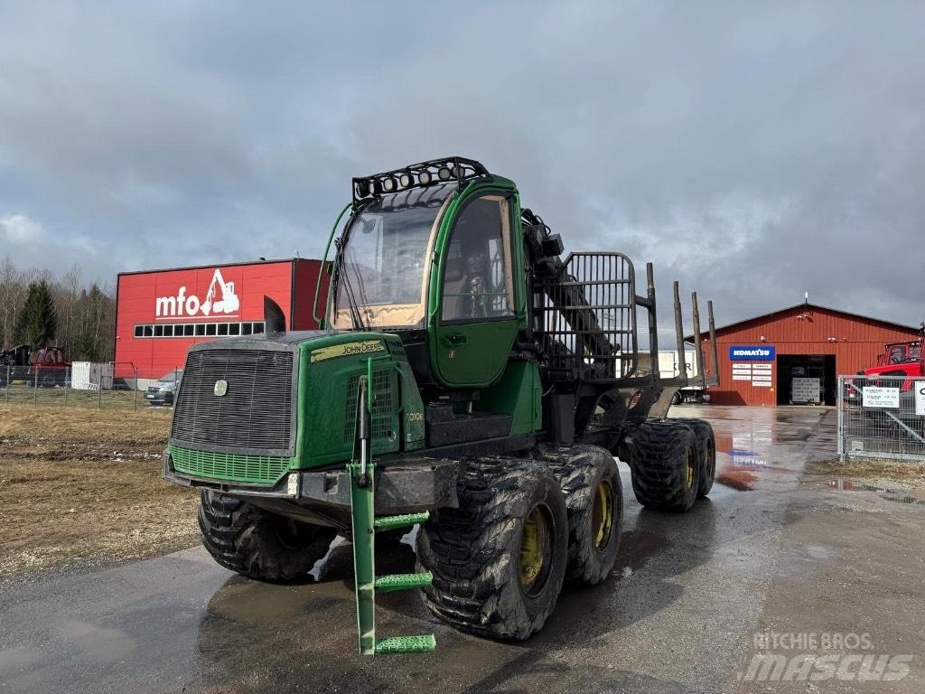 John Deere 1010 E Форуардери