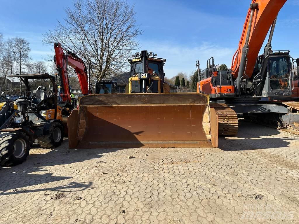 CAT D 7 E LGP Верижни булдозери
