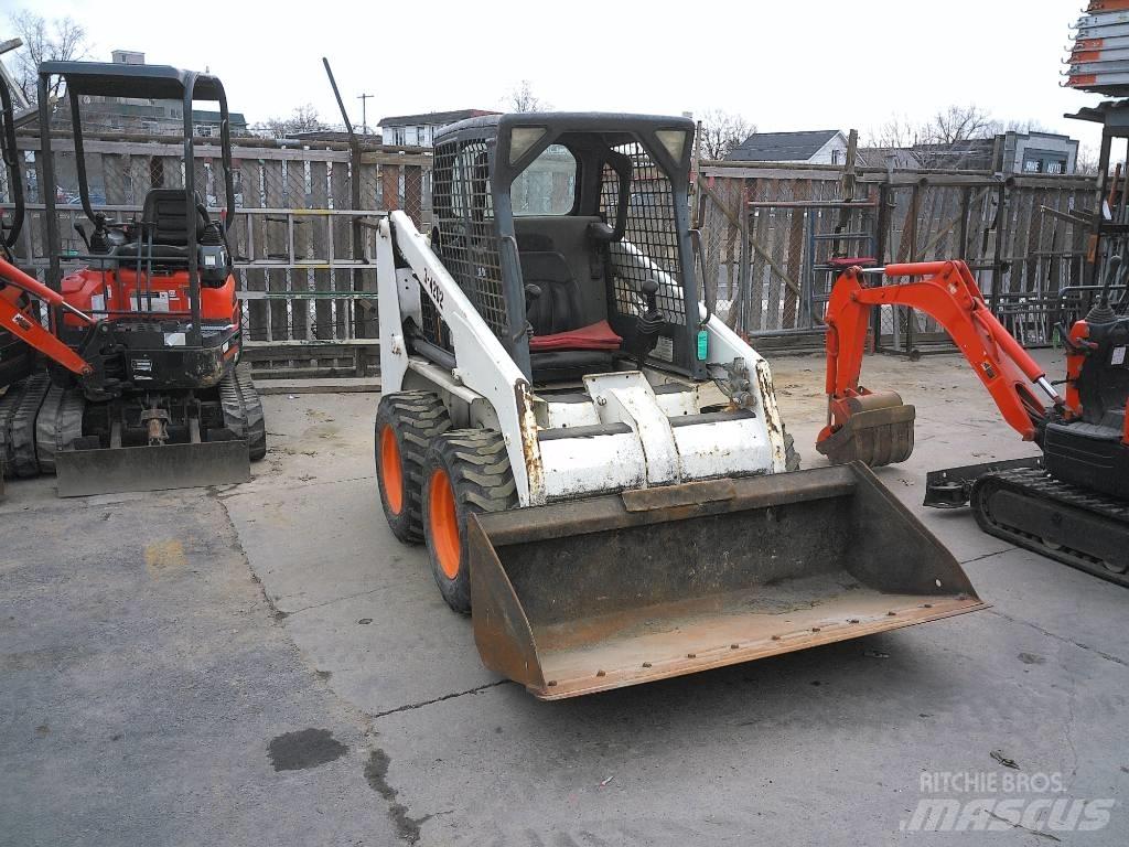Bobcat S 130 Мини товарачи
