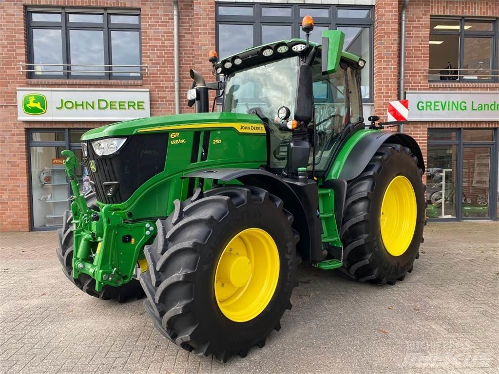 John Deere 6R250 Трактори