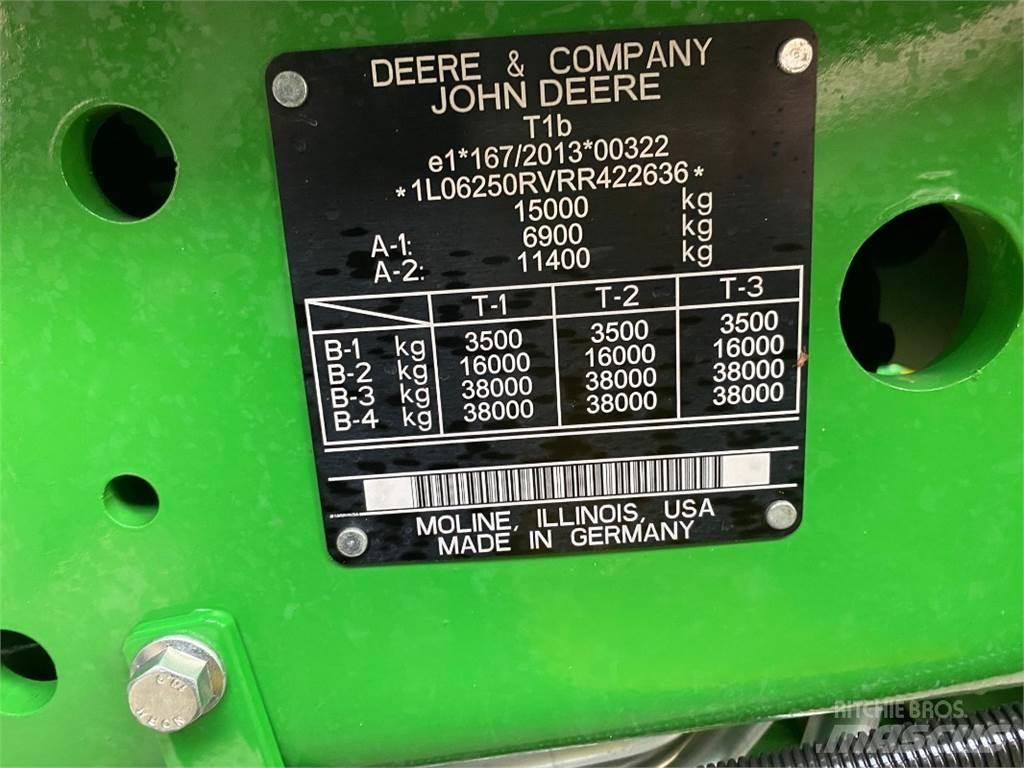 John Deere 6R250 Трактори