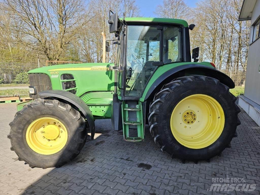 John Deere 6530 Трактори