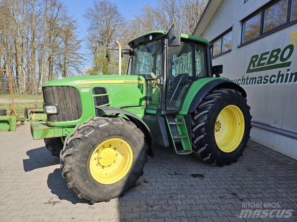 John Deere 6530 Трактори