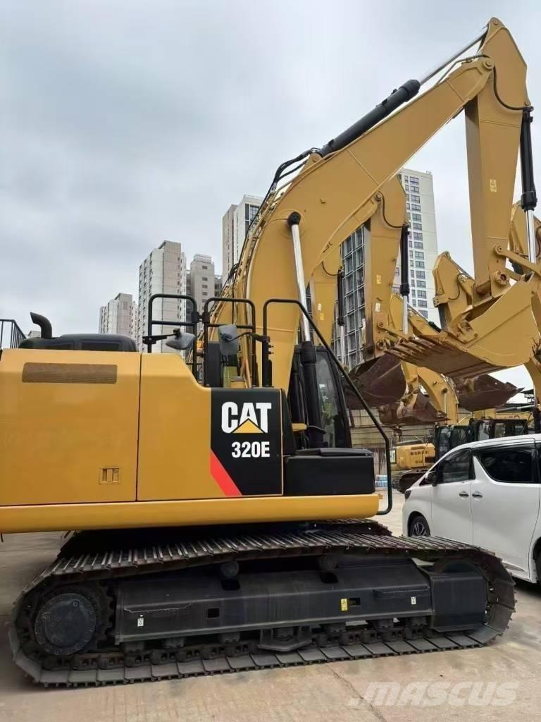CAT 320 E Верижен екскаватор