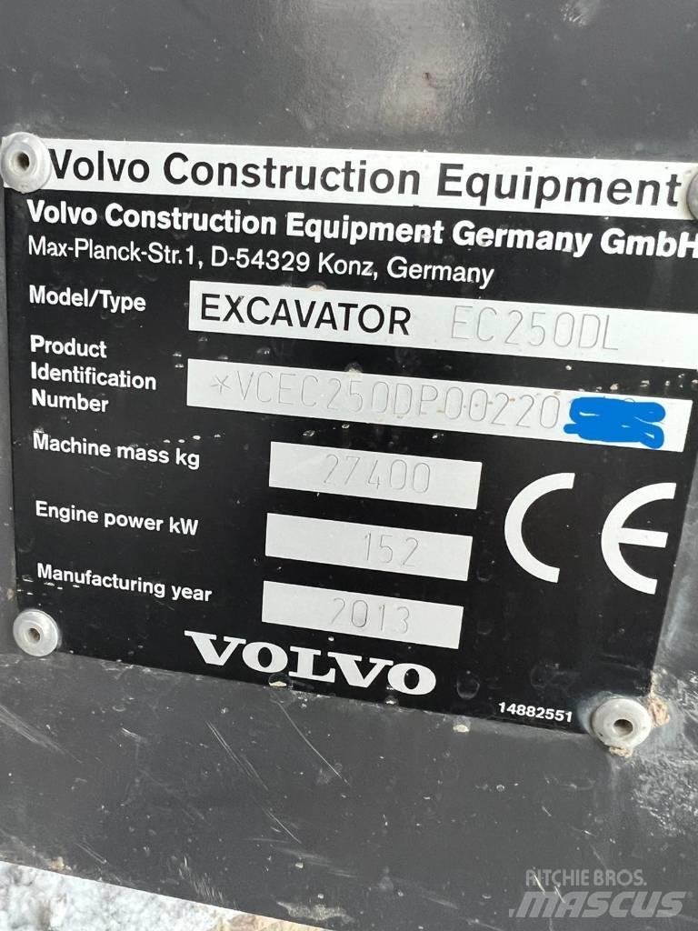 Volvo EC 250 D L Верижен екскаватор