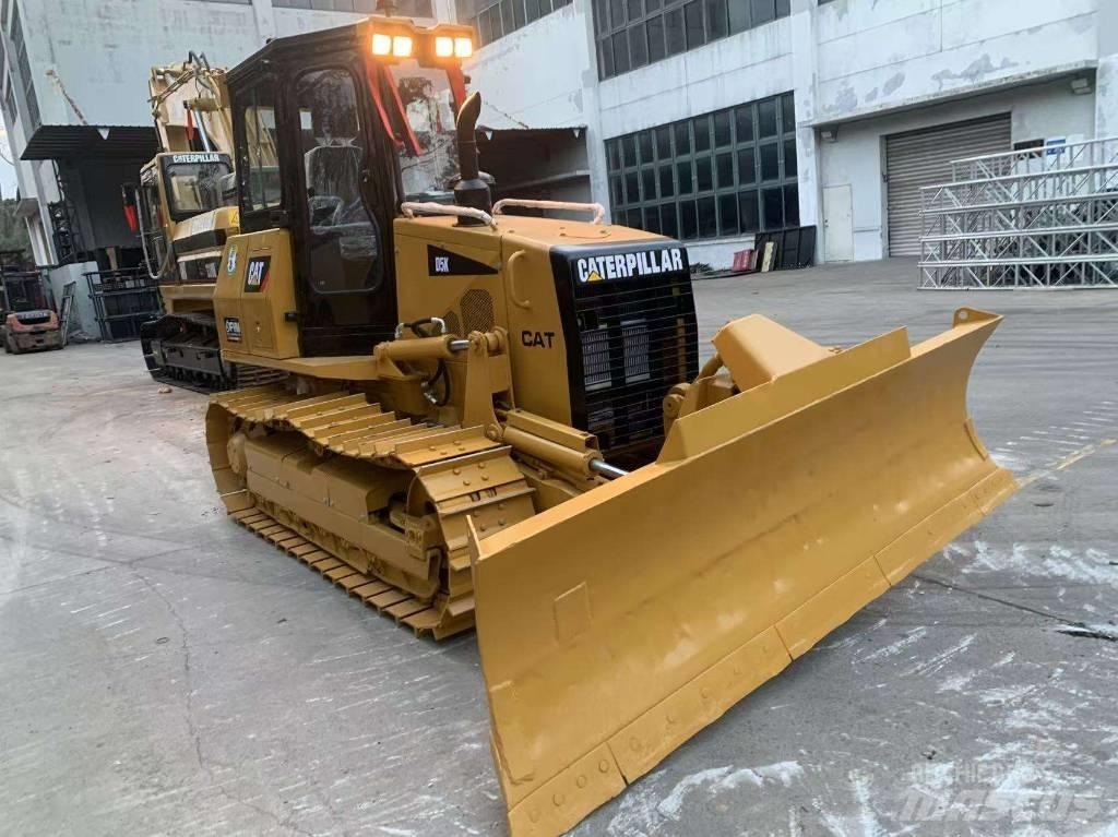 CAT D 5 K Верижни булдозери
