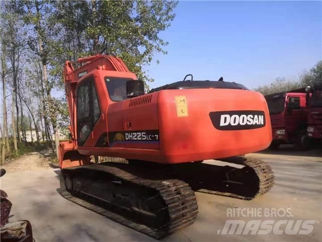 Doosan DH225 Верижен екскаватор