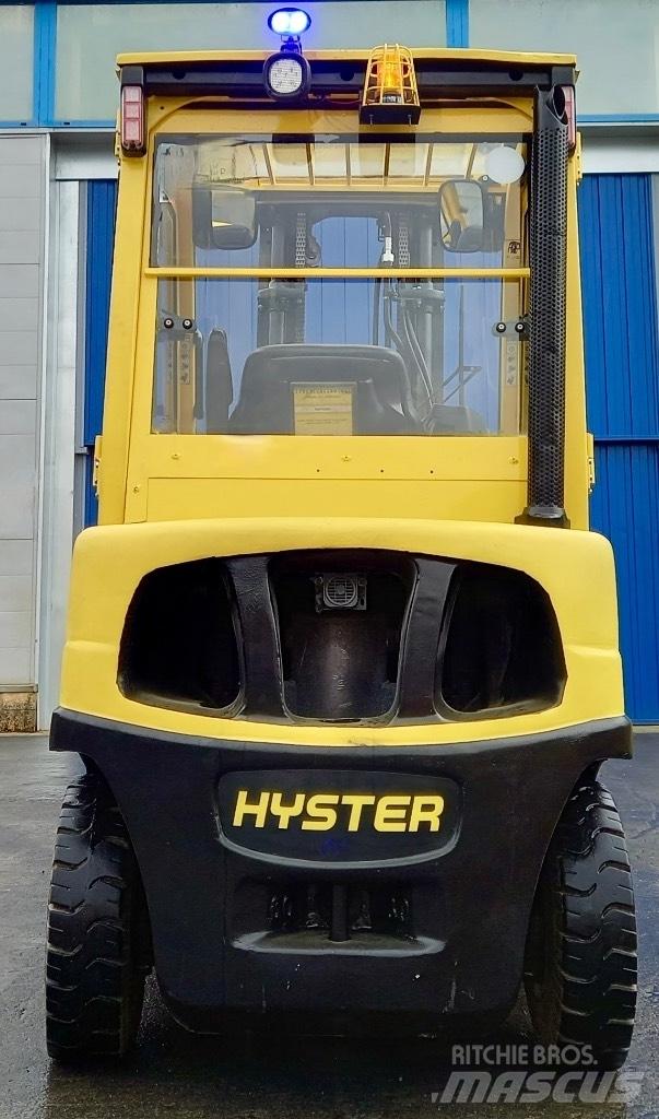 Hyster H 30 FT Дизелови камиони