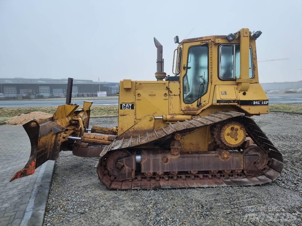CAT D 4 H Верижни булдозери
