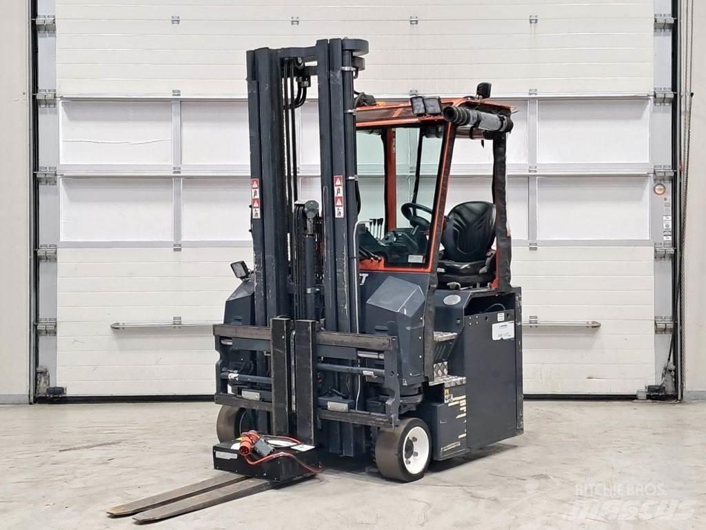 Combilift CBE2500 Страничен товарач