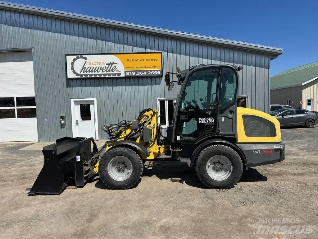 Wacker Neuson WL 38 Колесни товарачи