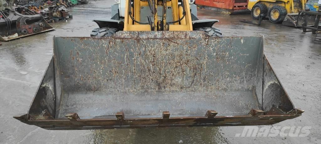 Liebherr L 506 Колесни товарачи