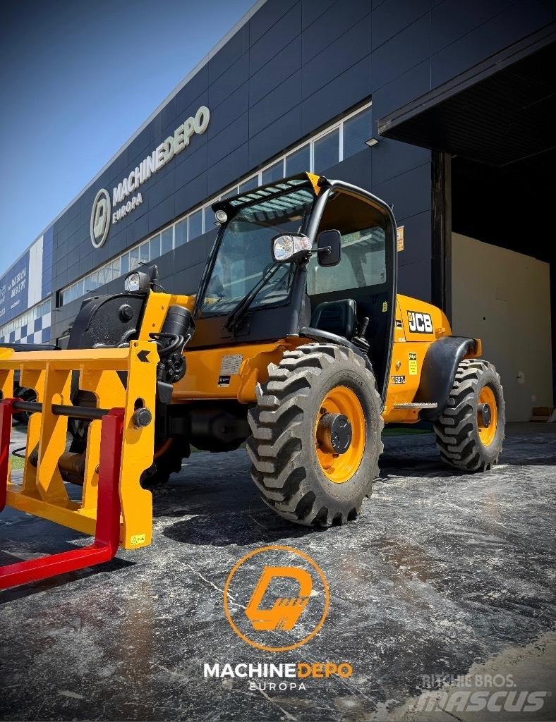 JCB 527-55 Телескопични товарачи