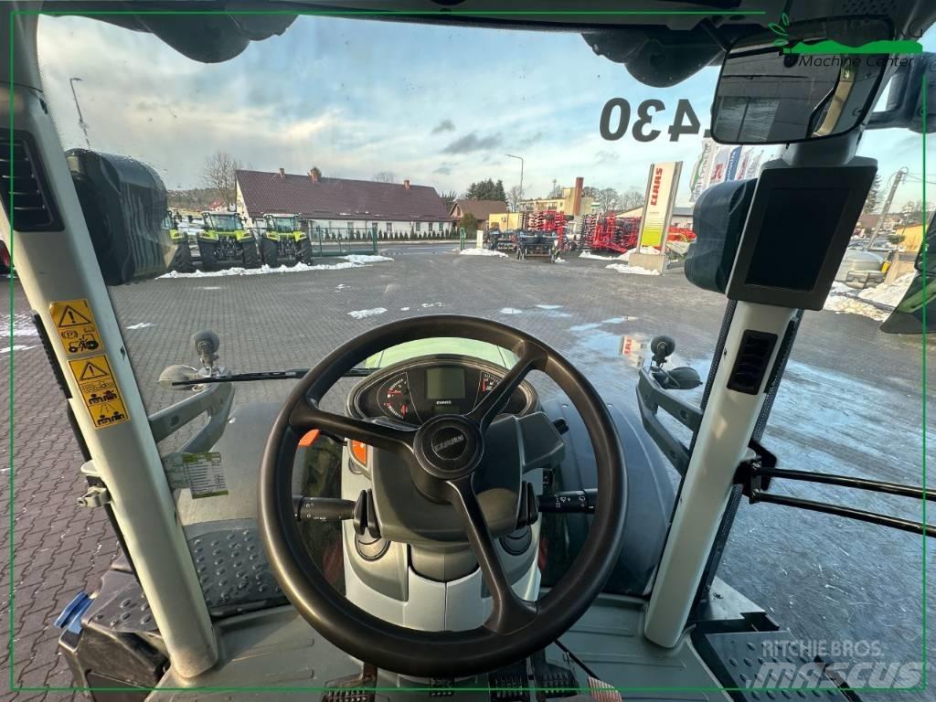 CLAAS Axion 850 Трактори