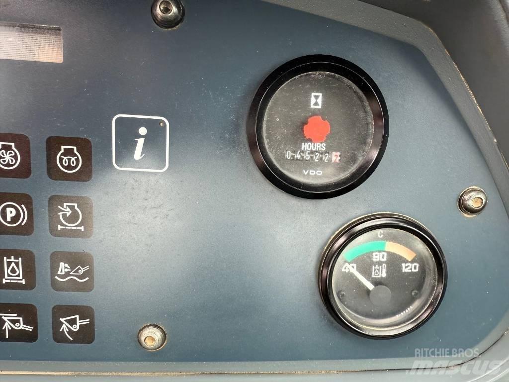 Liebherr LR 634 Верижен товарач