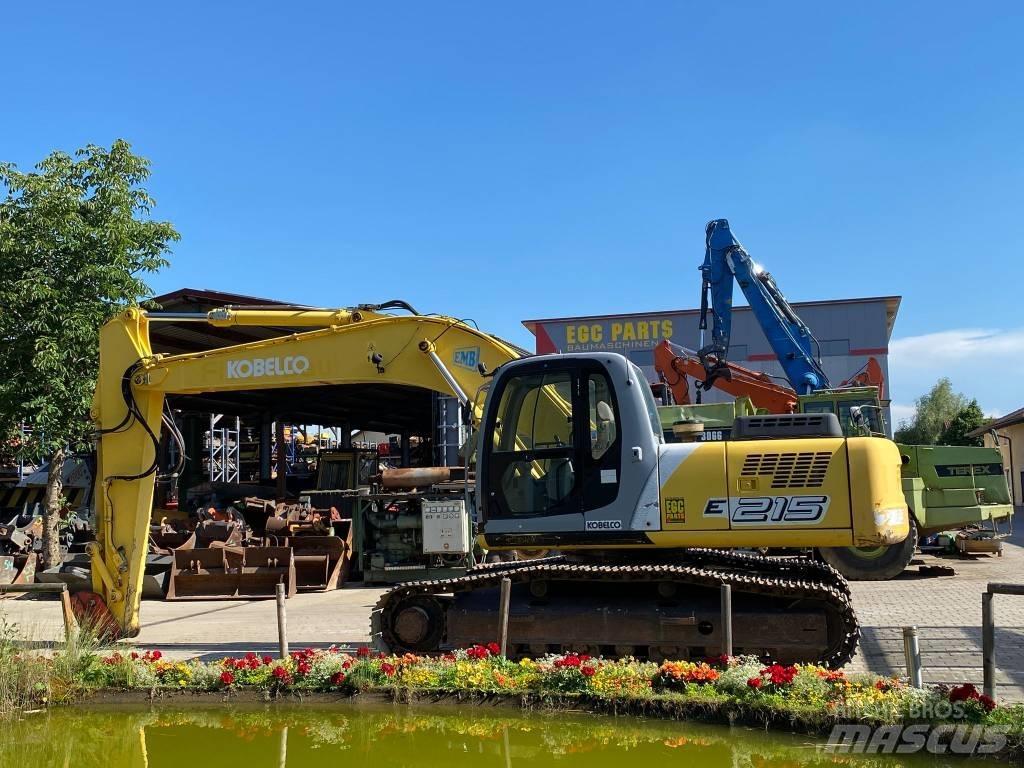 New Holland E 215 Верижен екскаватор