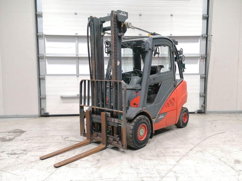 Linde H30D-02 Дизелови камиони
