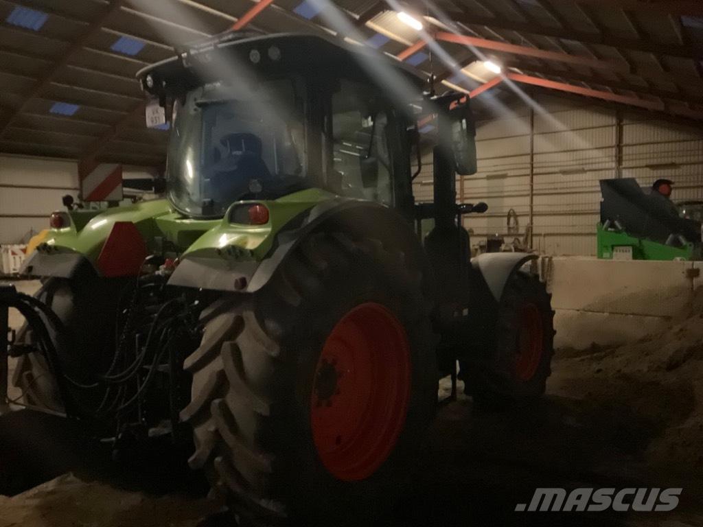 CLAAS ARION 650 cis + Трактори