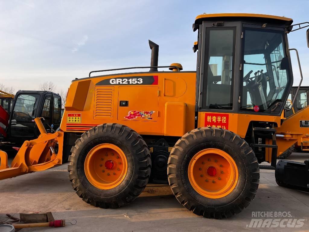 XCMG GR 2153 Колесни булдозери
