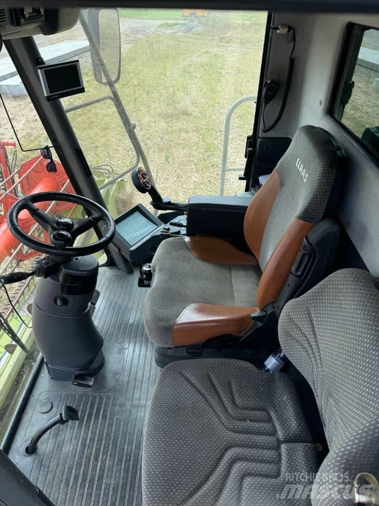 CLAAS Lexion 570 Комбайни