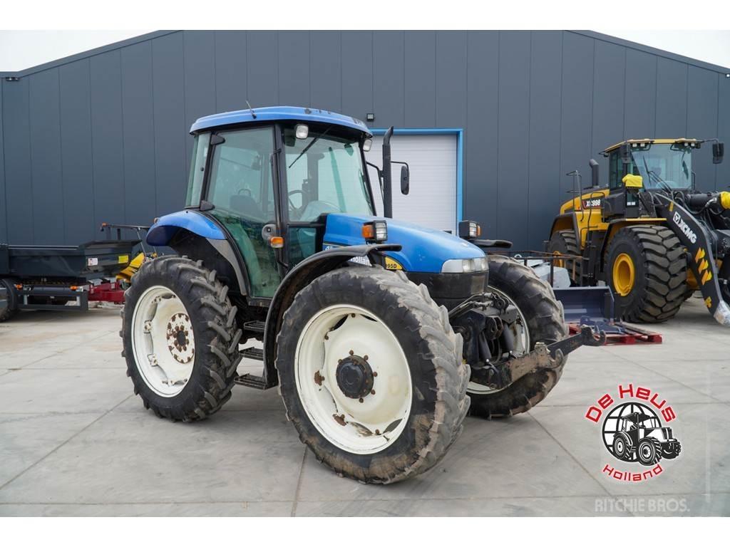 New Holland TD95D Трактори