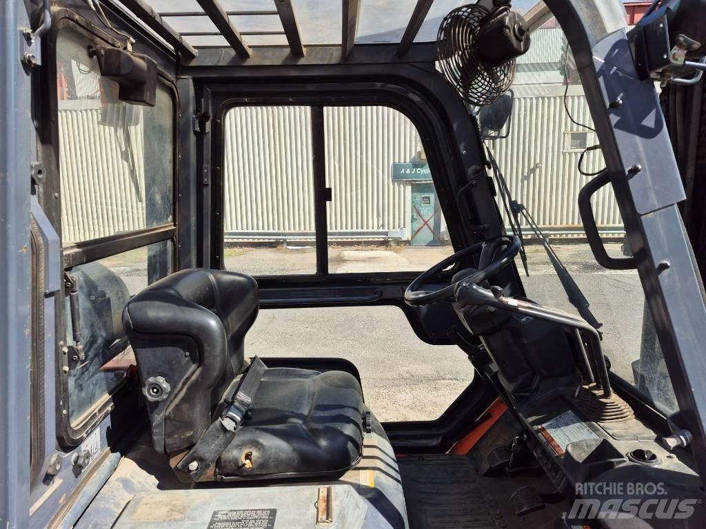 Toyota 7 FGCU 45 Вилични кари-повдигачи - други