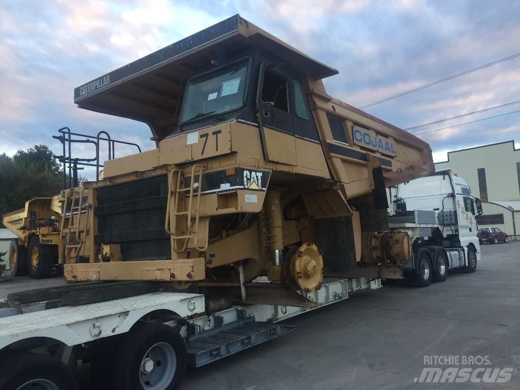 CAT 773E Твърди самосвали
