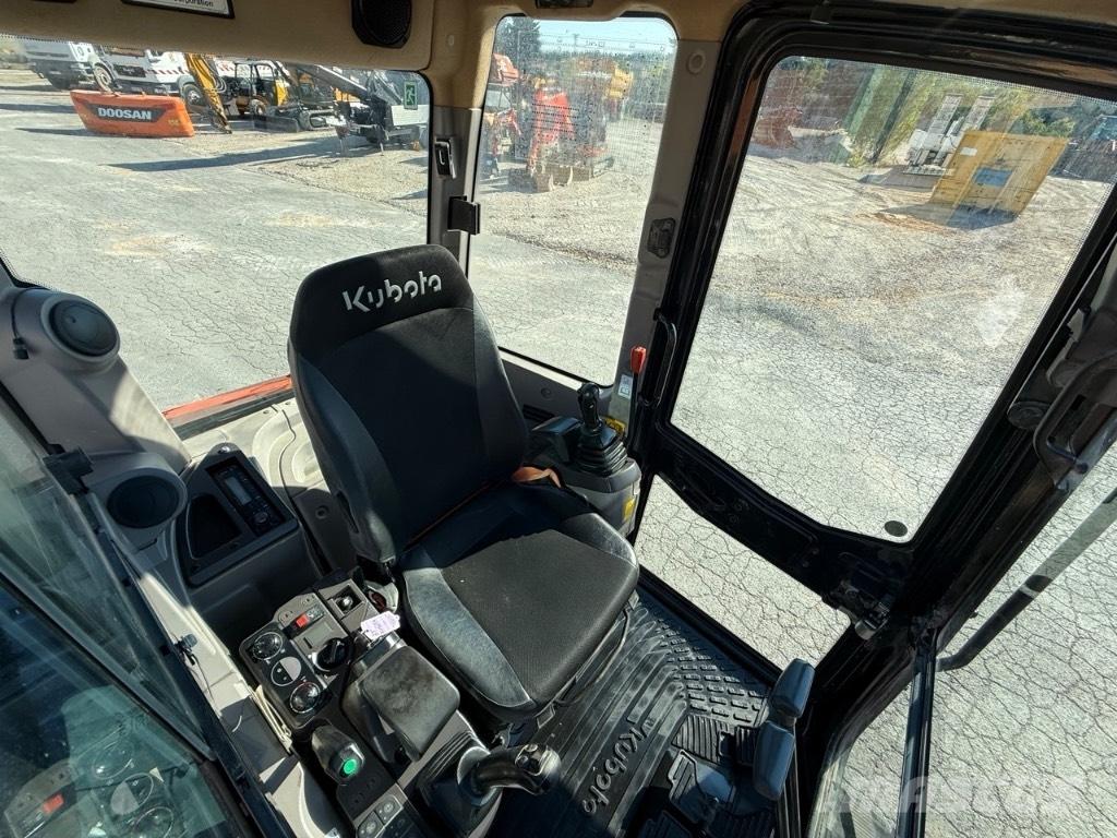 Kubota KX 060-5 Мини екскаватори < 7 т