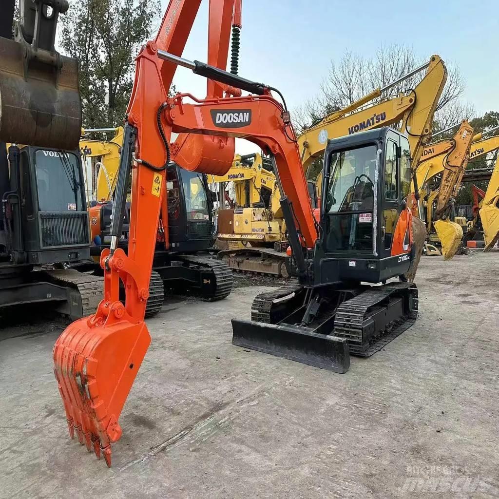 Doosan DX 60-9C Мини екскаватори < 7 т