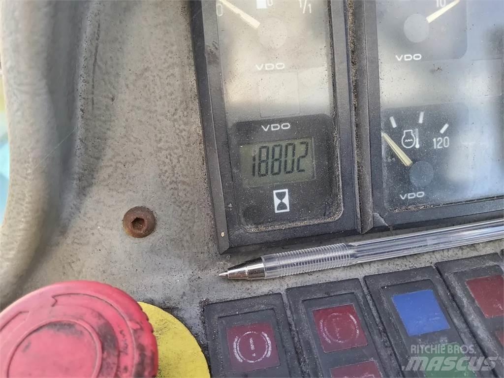 SMV SL28-1200A Дизелови камиони