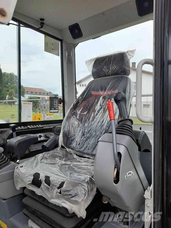 Takeuchi TB 250-2 Мини екскаватори < 7 т