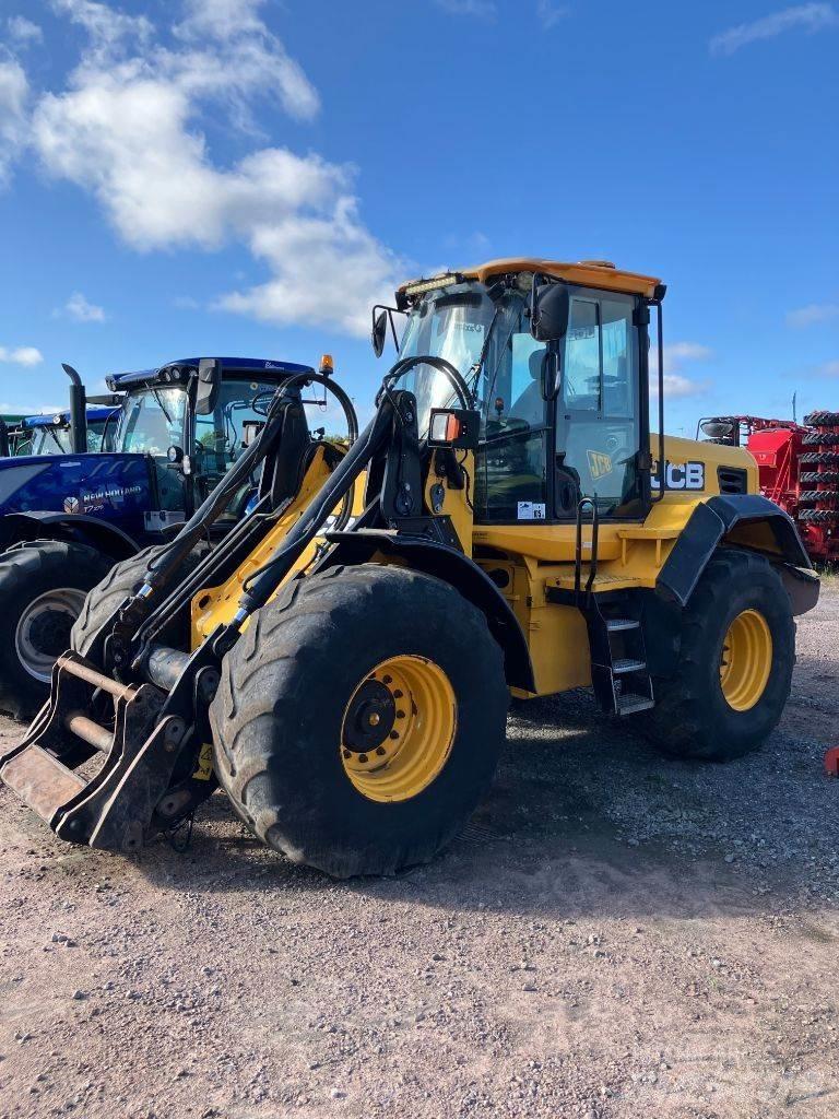 JCB 426 E HT Колесни товарачи