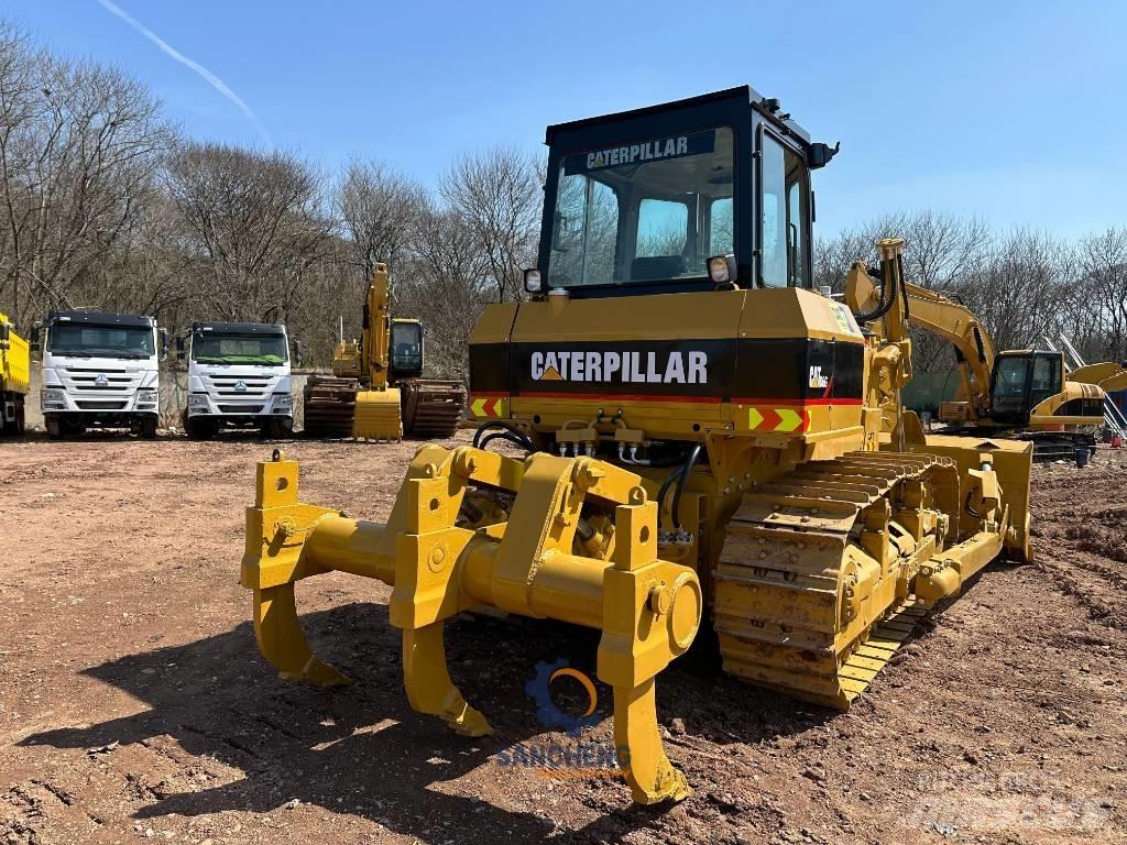 CAT D 6 G Верижни булдозери
