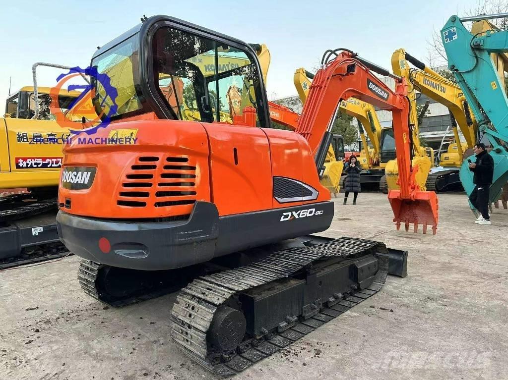 Doosan DX 60 Мини екскаватори < 7 т